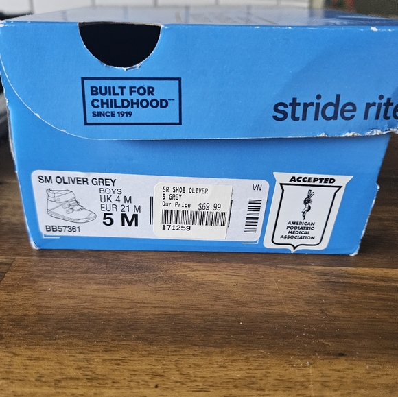 Stride Rite Oliver Shoes 5M - Picture 4 of 4